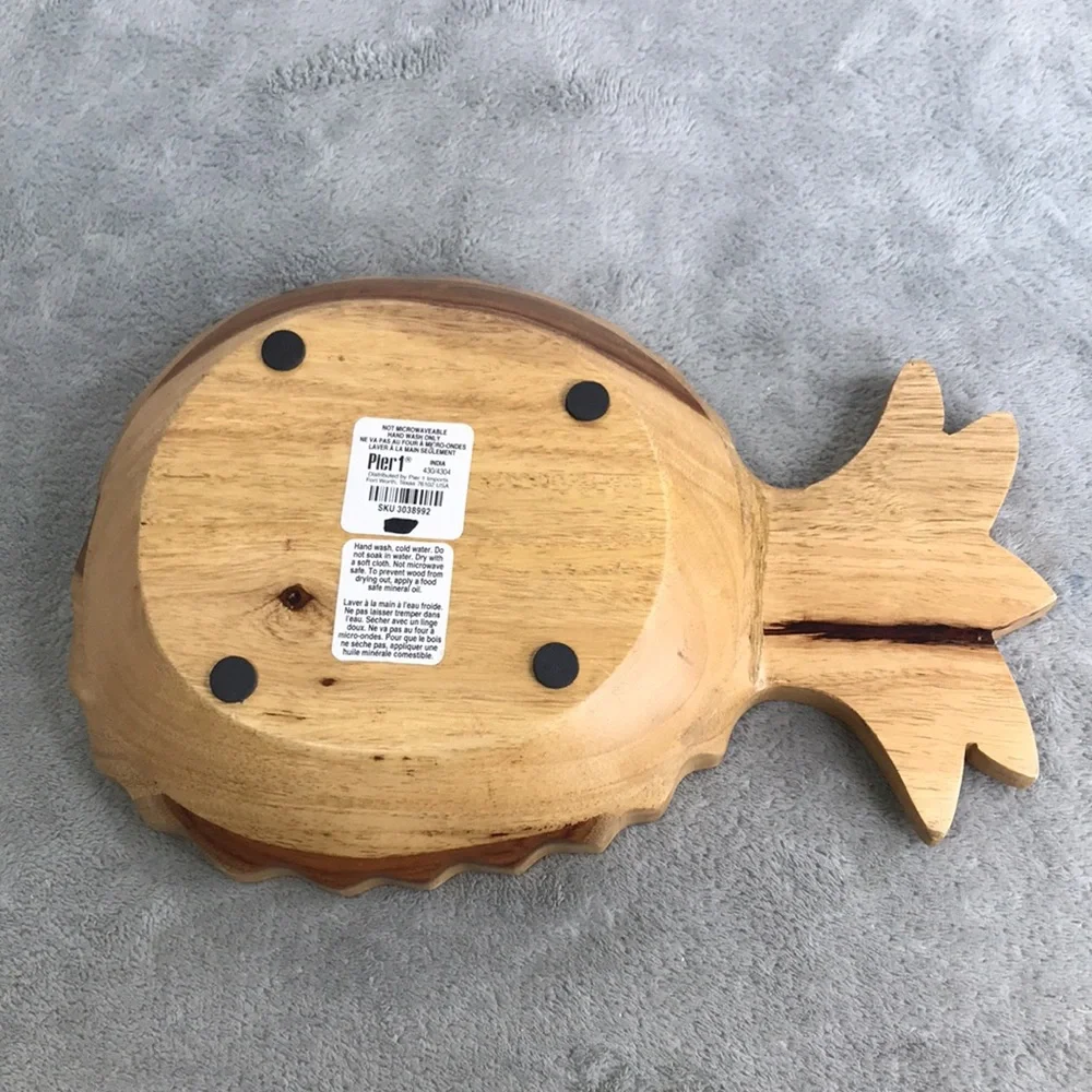 Pineapple Pier 1 Wooden Server Carved New